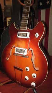 Vintage 1960's Harmony H54 Rocket 2 Pickup Hollowbody Electric Guitar Gold Foil