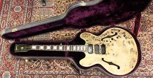 Vintage Gibson Hollow Body Electric Guitar Project - Luthier Needed - Parts?