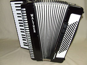 Akkordeon Walther Corsar 96 S