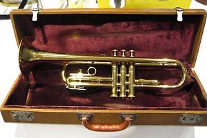1951 F.E. OLDS AMBASSADOR L.A. TRUMPET **ALL ORIGINAL CONDITION** LIFTON CASE +
