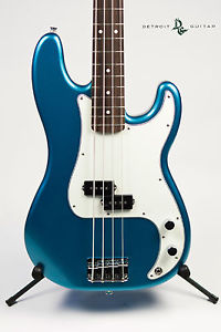 BRAND NEW FENDER STANDARD P-BASS LAKE PLACID BLUE PRECISION BASS ROSEWOOD