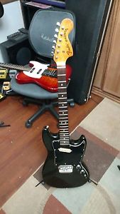 fender bronco musicmaster guitar