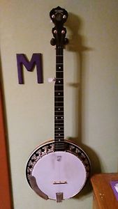 Deering Boston 5 string Banjo