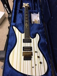 Schecter Synyster Gates Custom S