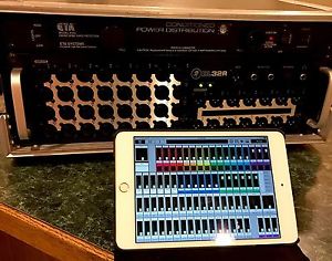 Mackie DL32R  Wireless Digital Live Sound Mixer