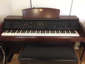 Yamaha clavinova digital piano - CVP 305