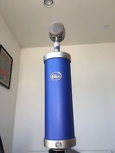 BLUE BOTTLE CONDENSER MICROPHONE