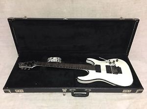Schecter Hellraiser C-1 FR Electric Guitar Floyd Rose Active EMG Pickups + Case