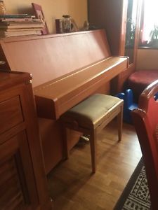 piano droit yamaha