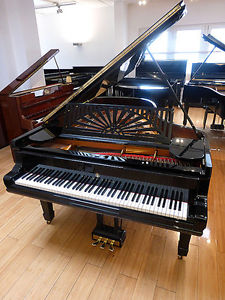 Steinway & Sons Flügel  B 211 cm  schwarz h.p.