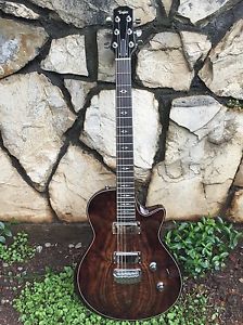 2007 TAYLOR CUSTOM BURLED WALNUT SOLIDBODY ELECTRIC EXC 8.5 COND w OHSC & CANDY