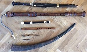 Collezione di antichi strumenti a fiato, ORIGINALI dal tardo medioevo al Barocco