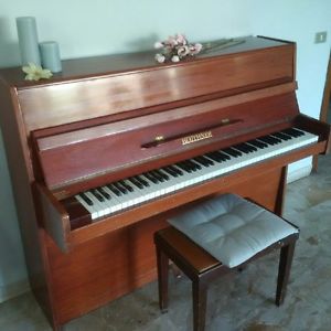 Pianoforte verticale bluthner