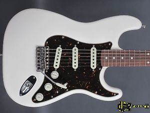Tommy´s Special Guitars  - olympic White  -  unplayed new old stock!
