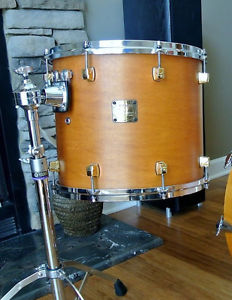 YAMAHA MAPLE CUSTOM 14