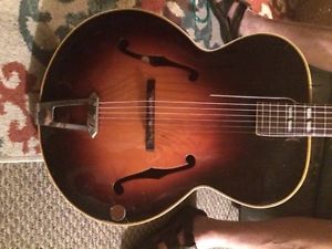 Gibson L7 Acoustic Guitar 1946