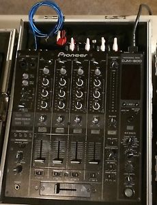 Pioneer DJM800 Mixer with case and Rane SL3 for Serato DJ