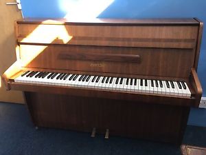Zender Compact Upright Piano 132cm Wide