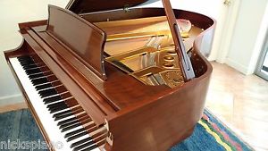 1997 Steinway Model M 5'7