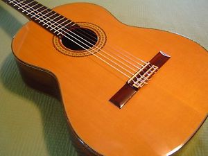 VV: EXTREMELY RARE vintage M. Matuso M50 Classical guitar, handmade, low action