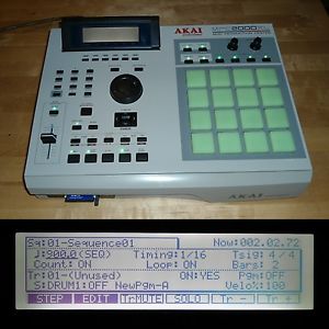 CUSTOM Akai MPC 2000XL w/GREEN LEDs/FAT PADS 1GB CF Drive MAXED RAM Glow in Dark