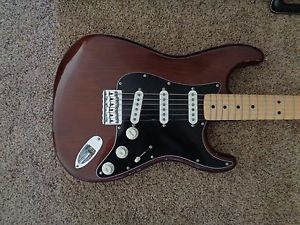 VINTAGE 1975 FENDER STRATOCASTER STRAT HARDTAIL HARD TAIL ELECTRIC GUITAR WALNUT