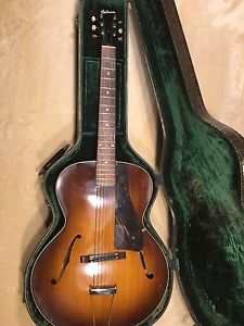 1940 GIBSON L-50 GUITAR - NEAR MINT!!