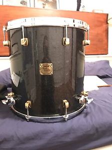 Yamaha Maple Custom 16x16 Maple Shell Floor Tom with Gold Hardware  *USED*