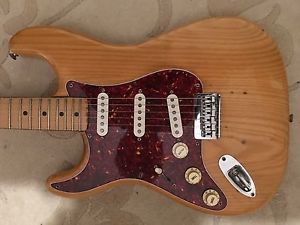 1977 Fender Stratocaster Hardtail Lefty Left-Handed LH w. OHSC