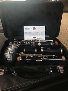 Yamaha YCl-255 Clarinet