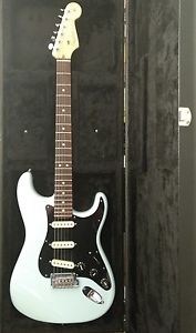 Fender Standard Stratocaster USA American 2013 Noiseless Pickups & upgrades BLUE