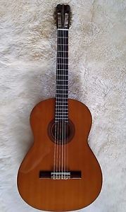 VINTAGE - Garcia Grade No: 3 Classical Guitar 1972 with Original Hard Case!