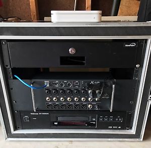 Behringer X 16