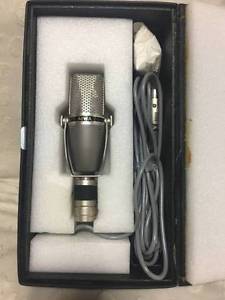 AIWA VM-20A VINTAGE RIBBON MICROPHONE MIC RCA 77 CLONE