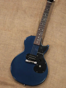 Gibson Melody Maker Les Paul 2011 From Japan vinyl is not peeled off.