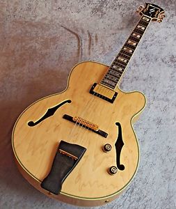 Ibanez PM200 Pat Metheny signature "MIJ", 2014, EX. condition hollow body w/HC
