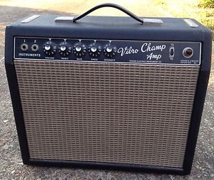 1965 Fender Vibro Champ Amplifie