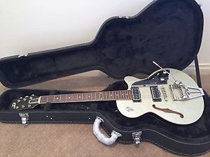 *SALE till 8APR*  2013 Duesenberg Starplayer V in mint condition Limited Edition