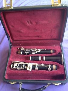 Buffet Crampon E13 Bb Clarinet