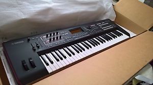 Yamaha moXF6 Synthesizer-Workstation !!!NEUWERTIG !!! Garantie bis Oktober 2019