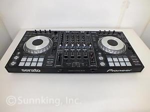 Pioneer DDJ-SZ Serato DJ Controller