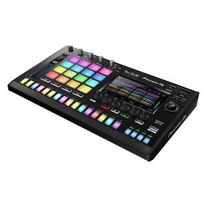 Pioneer DJ Toraiz SP-16 Professionnel échantillon avec Dave Smith Analogiques