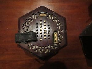 48 Key Lachenal Concertina With  Box.Serial number 32825