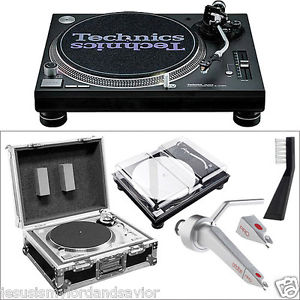 Technics SL-1210MK5 Analog DJ Turntable with Odyssey Flight Case Kit (Black)