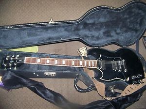 2003 GIBSON SG WITH HARD CASE 00833643 LEFT HANDED
