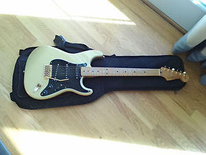 2004 Special Edition 50th Anniversary Aztec Gold Fender Stratocaster with Extras