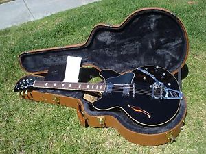 Gibson ES-330L ES-330 Black ES-335 Factory Humbuckers Bigsby Block Inlays w/ COA