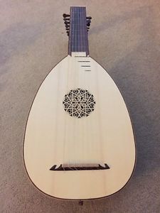 Practically New Deluxe 7-Course Roosebeck Lute w/ Gig Bag and Extra String Set