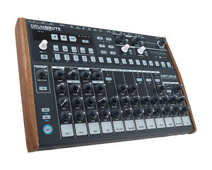 Arturia DrumBrute Analogico Batteria Machine (NUOVA)
