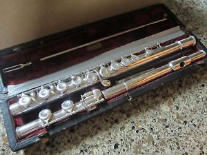 Vintage George W. Haynes closed hole flute